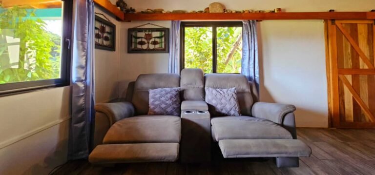Reclining Couch - Modern Comforts in a Belize Jugle Retreat - The Ruins